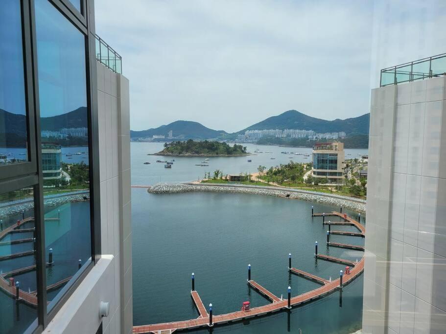 The Castle Ocean Marina Double Suite Yeosu Zewnętrze zdjęcie