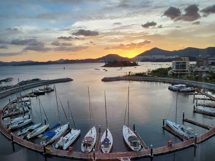 The Castle Ocean Marina Double Suite Yeosu Zewnętrze zdjęcie