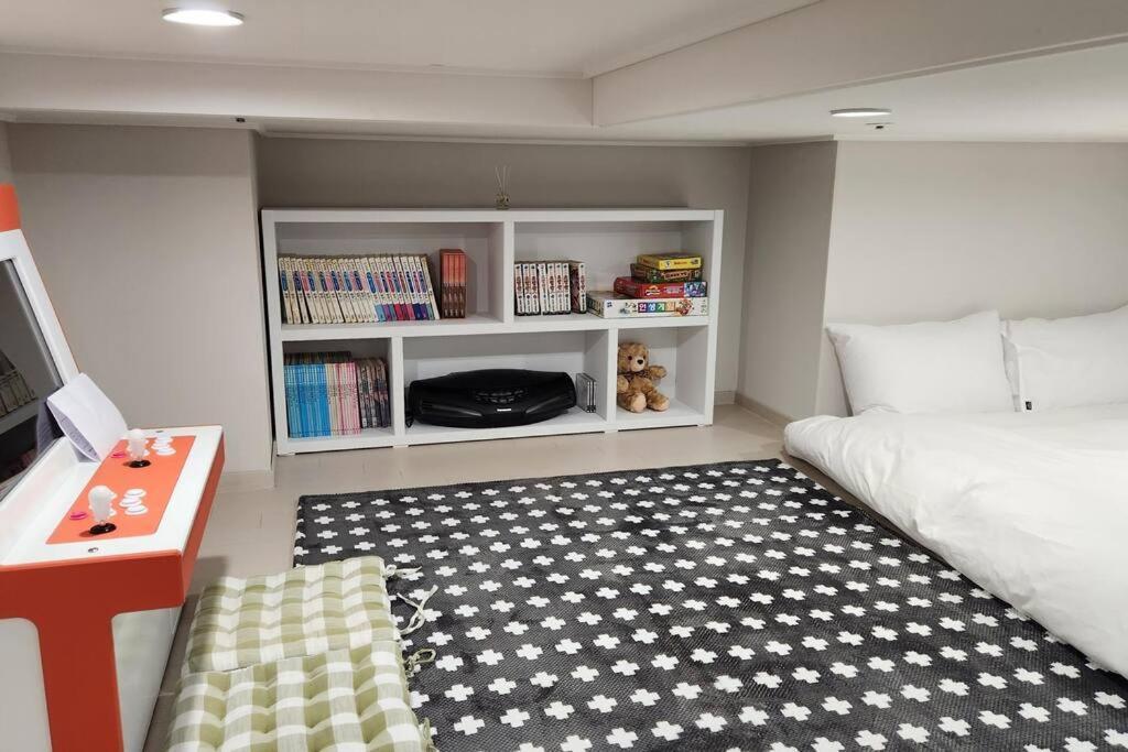 The Castle Ocean Marina Double Suite Yeosu Zewnętrze zdjęcie